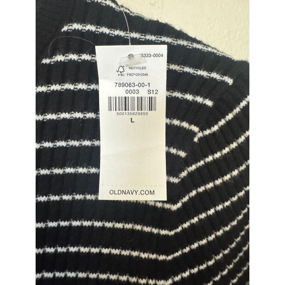 NWT Old Navy SoSoft Lite Ribbed Striped Crewneck Sweater Black White L - Picture 4 of 9